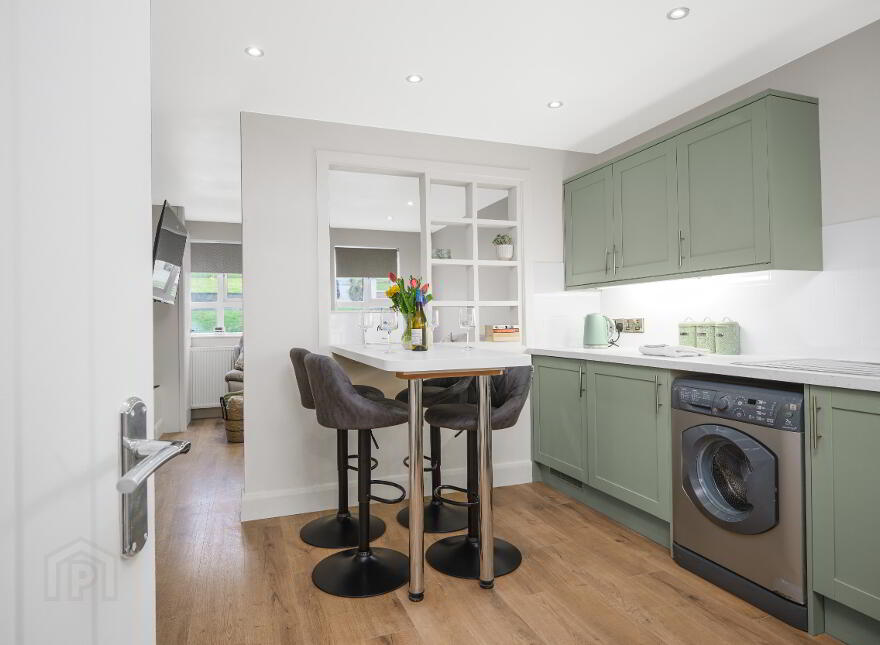 B, 17 Portmore Road, Portstewart, BT55 7BE