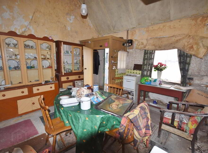 Chapel Street, Tarbert, V31AY68