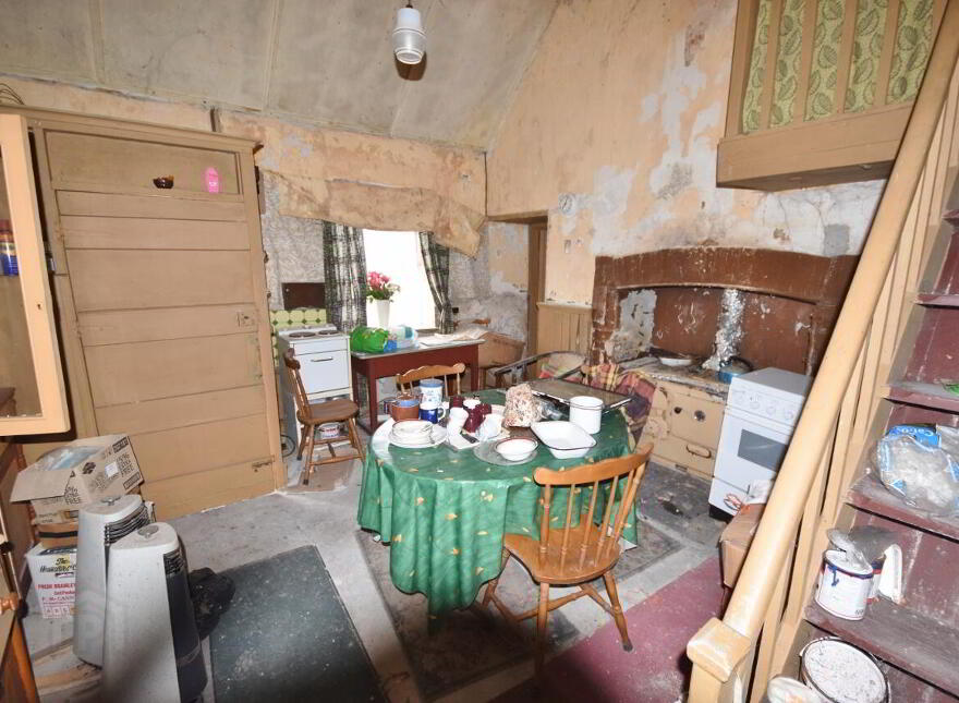 Chapel Street, Tarbert, V31AY68