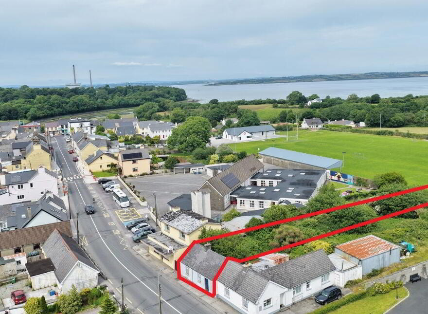 Chapel Street, Tarbert, V31AY68