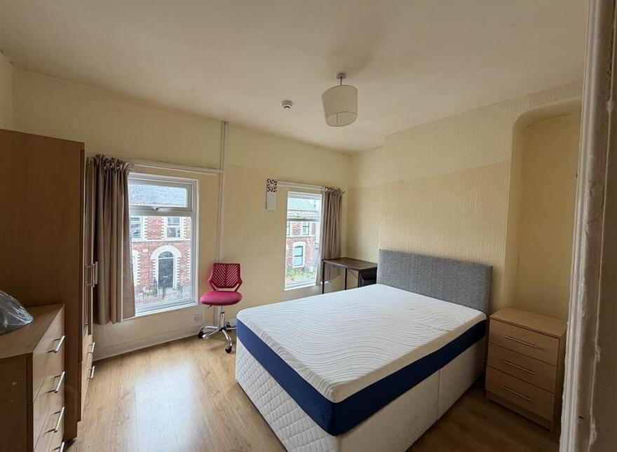 33 Cairo Street, Holylands, Belfast, BT7 1QS