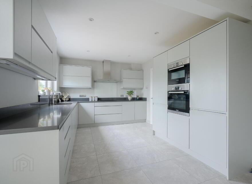 6 Linden Park, Bangor, BT19 6EA