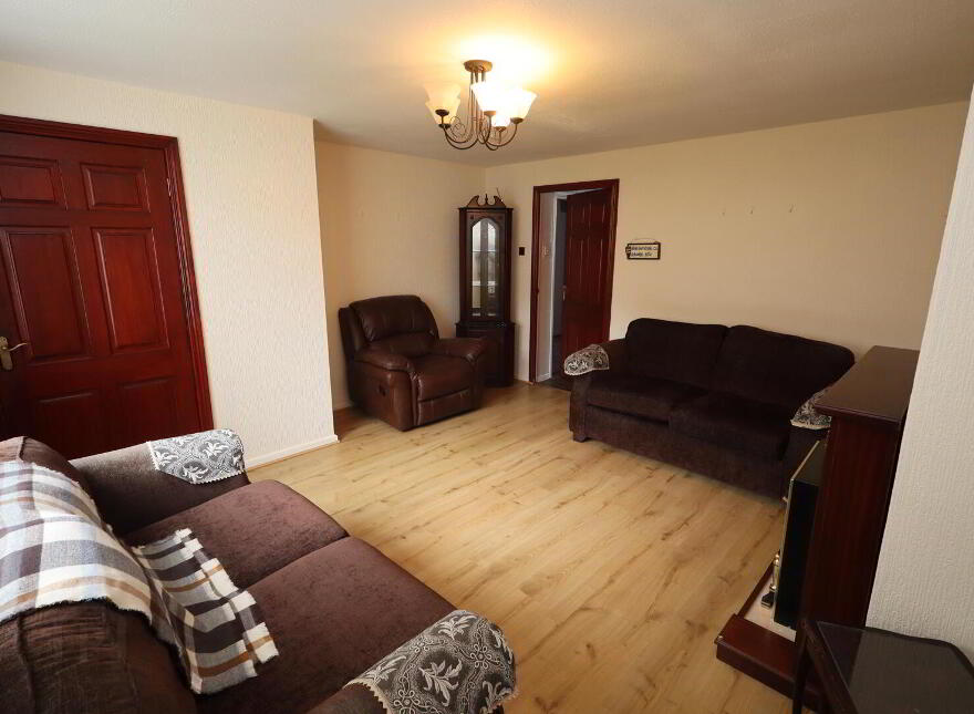 17 Tulleevin Drive, Newtownabbey, BT36 6BL