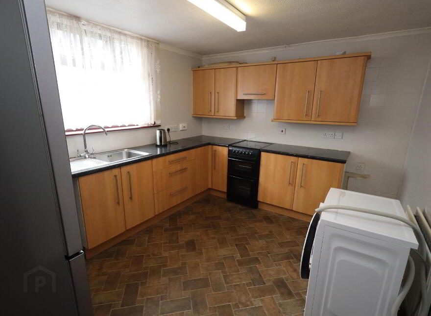 17 Tulleevin Drive, Newtownabbey, BT36 6BL