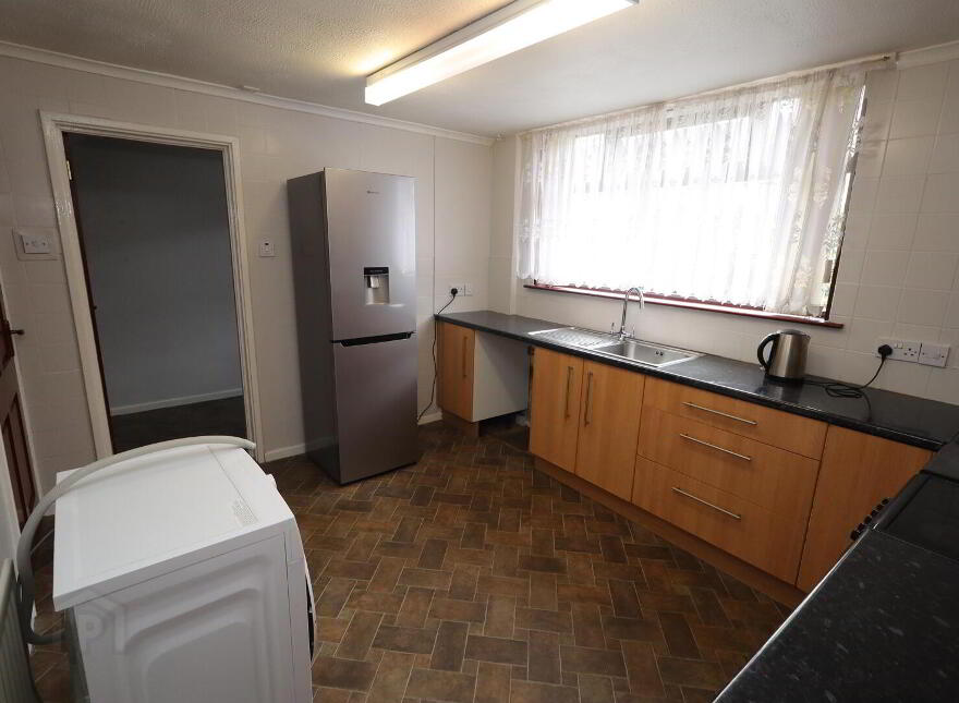 17 Tulleevin Drive, Newtownabbey, BT36 6BL