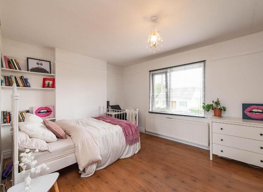 12 Glenkeen Avenue, Jordanstown, Newtownabbey, BT37 0PH