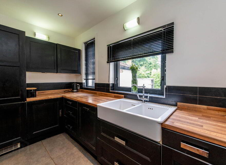 12 Glenkeen Avenue, Jordanstown, Newtownabbey, BT37 0PH