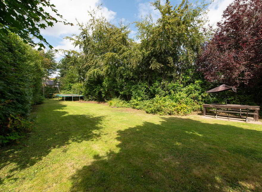 12 Glenkeen Avenue, Jordanstown, Newtownabbey, BT37 0PH