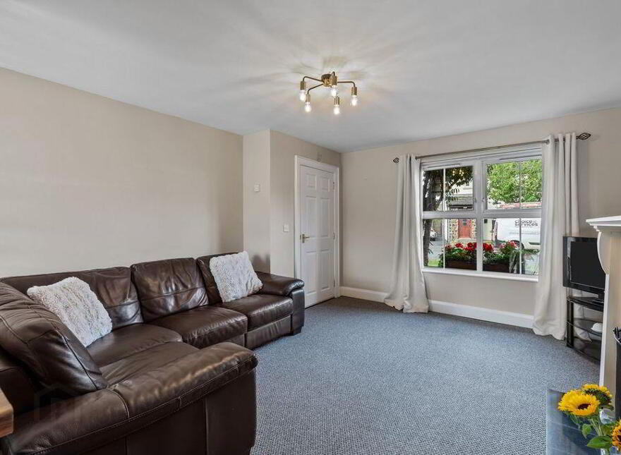 8 Drum Manor, Dromara, Dromore, BT25 2JF