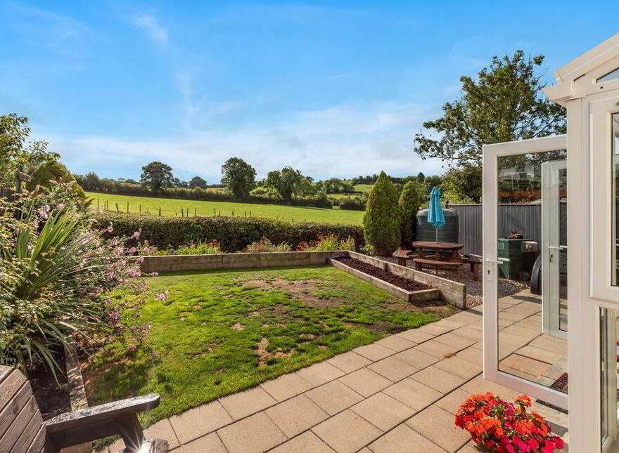 8 Drum Manor, Dromara, Dromore, BT25 2JF