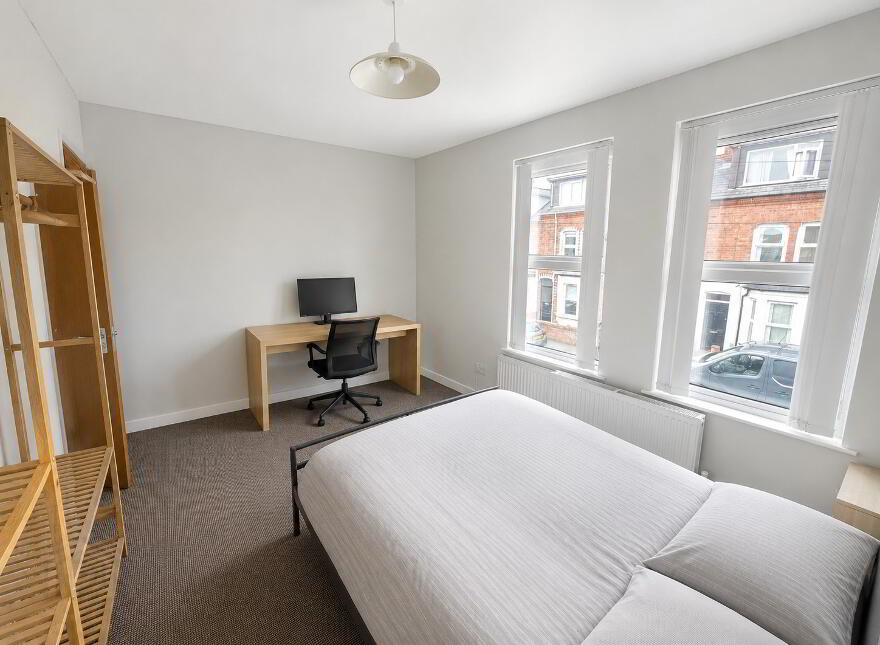 Dunluce Avenue, Lisburn Road, Belfast South, Belfast, BT9 7AZ