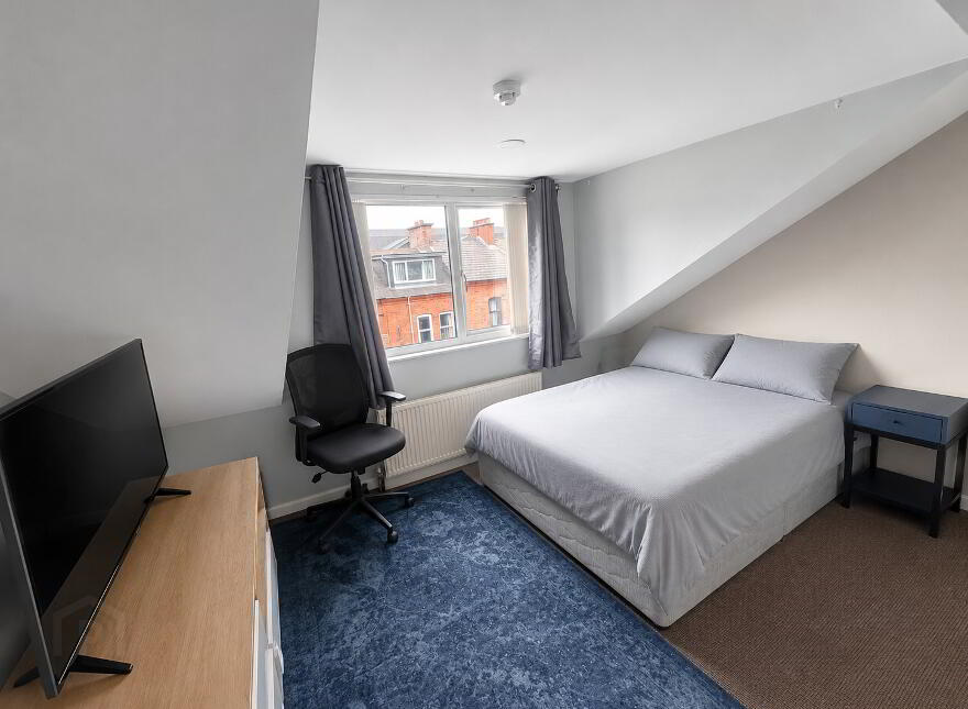 Dunluce Avenue, Lisburn Road, Belfast South, Belfast, BT9 7AZ