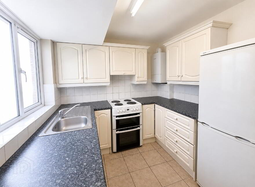 Dunluce Avenue, Lisburn Road, Belfast South, Belfast, BT9 7AZ