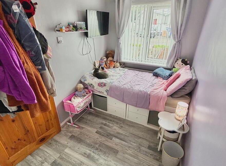 13 Rosemary Place, Coleraine, BT52 2AT