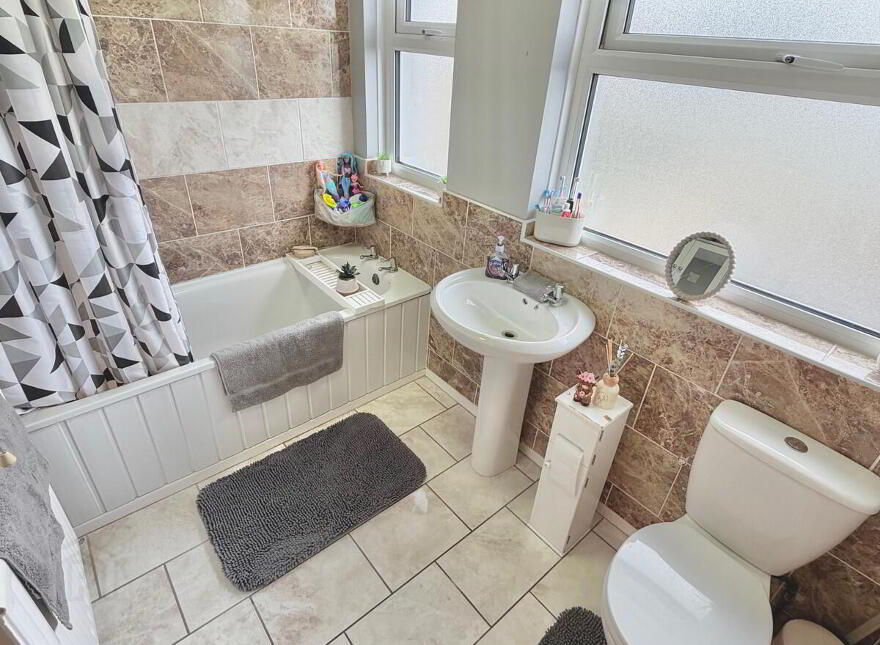 13 Rosemary Place, Coleraine, BT52 2AT