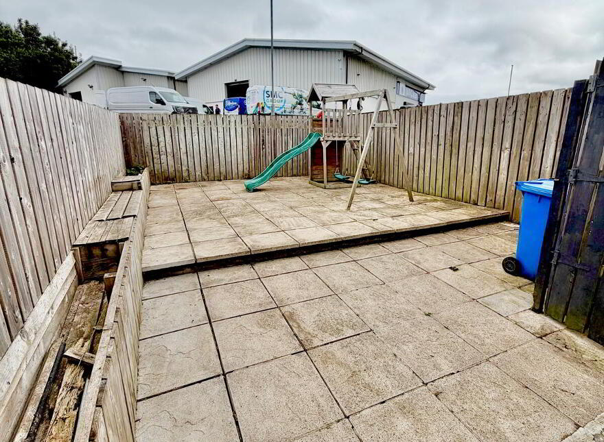13 Rosemary Place, Coleraine, BT52 2AT