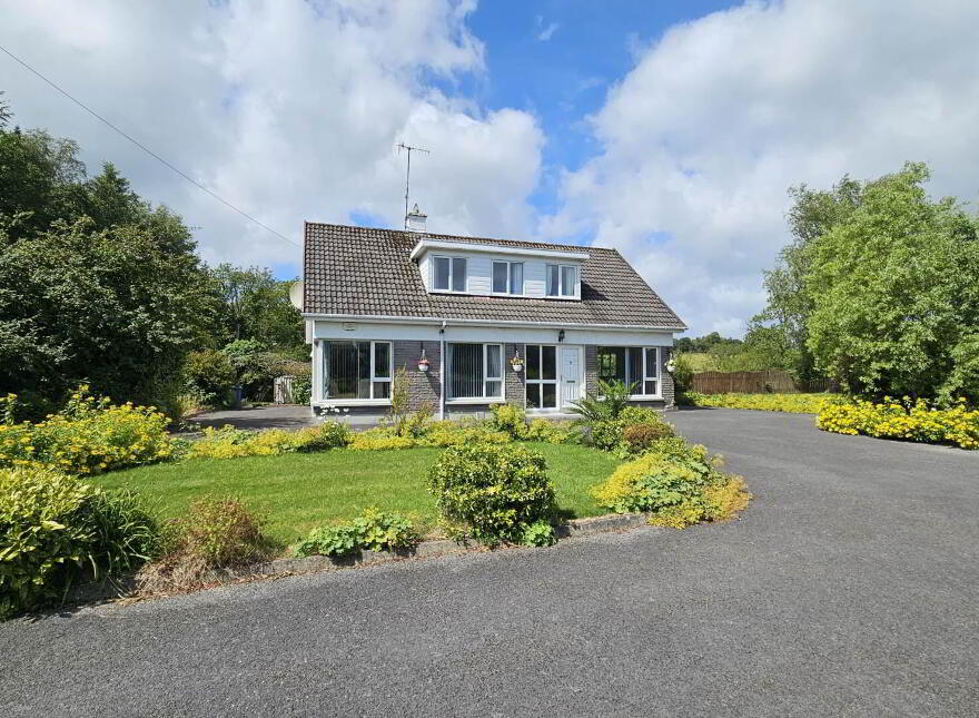 Kilross, Stranorlar, F93E82W