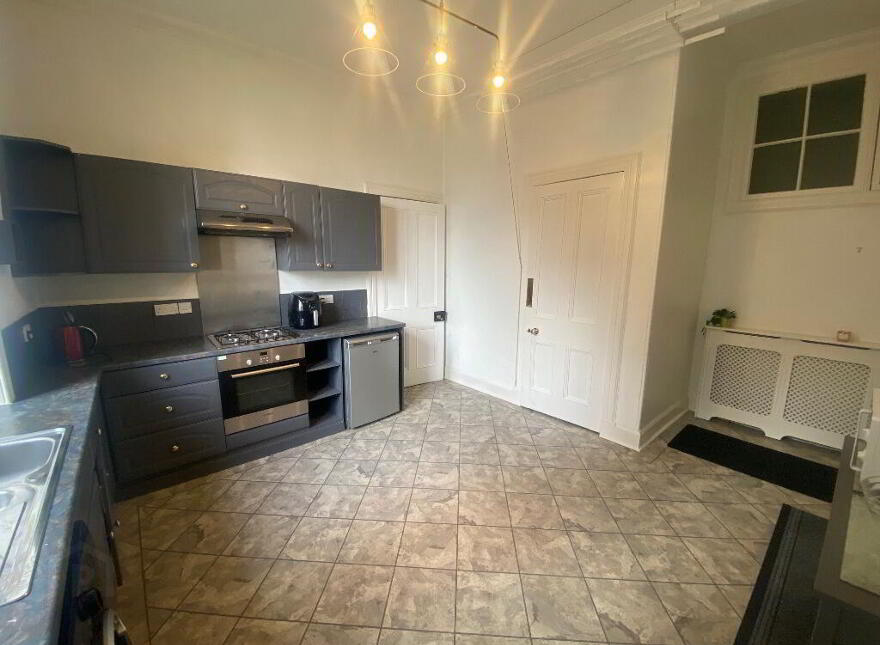63 Montpelier Park, Bruntsfield, Edinburgh, EH10 4ND
