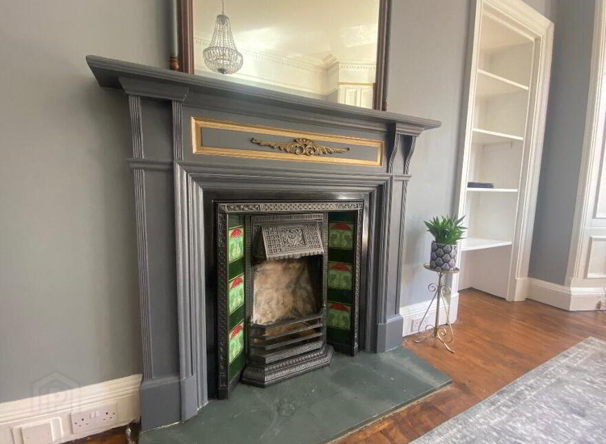 63 Montpelier Park, Bruntsfield, Edinburgh, EH10 4ND