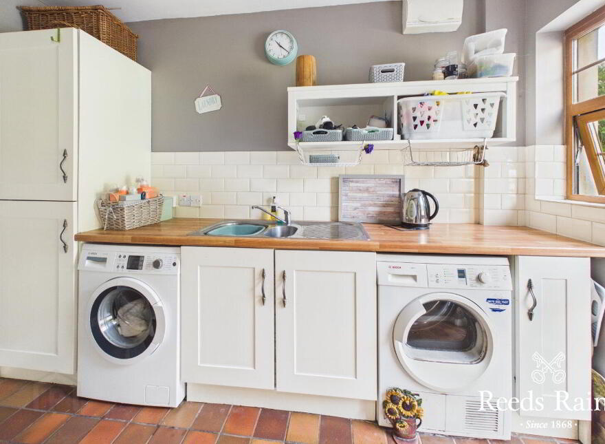 180 Woodburn Road, Carrickfergus, BT38 9AB
