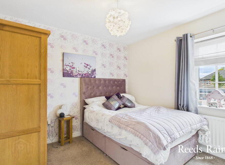 12 Millmount Village Square, Dundonald, Belfast, BT16 1YX