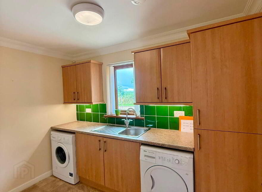 275 Whitepark Road, Bushmills, BT57 8SN