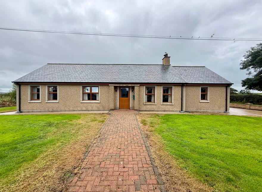 275 Whitepark Road, Bushmills, BT57 8SN