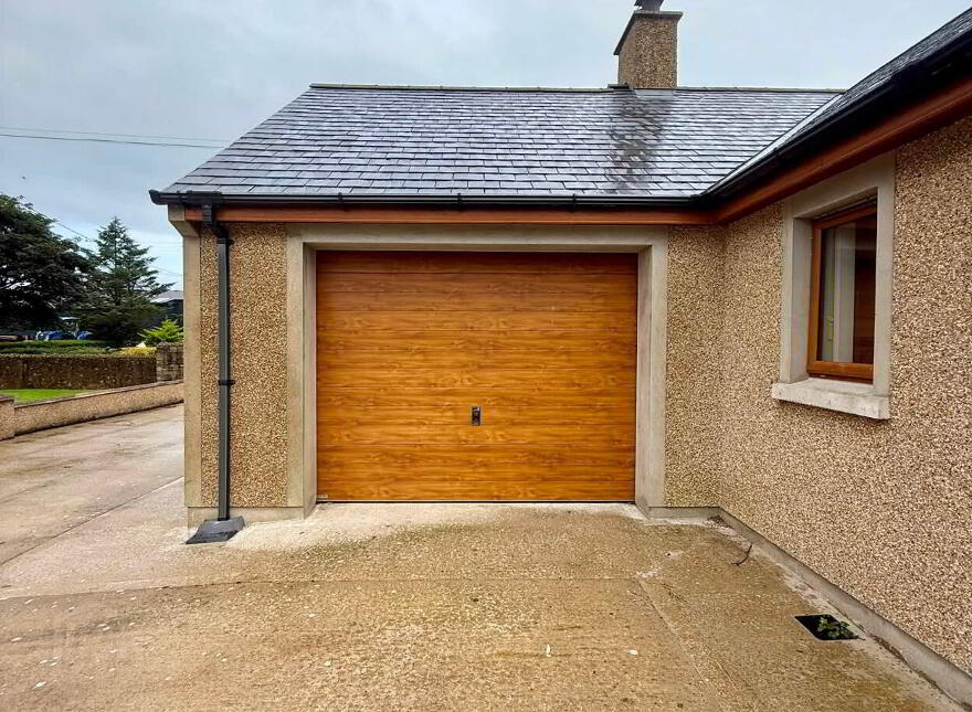275 Whitepark Road, Bushmills, BT57 8SN