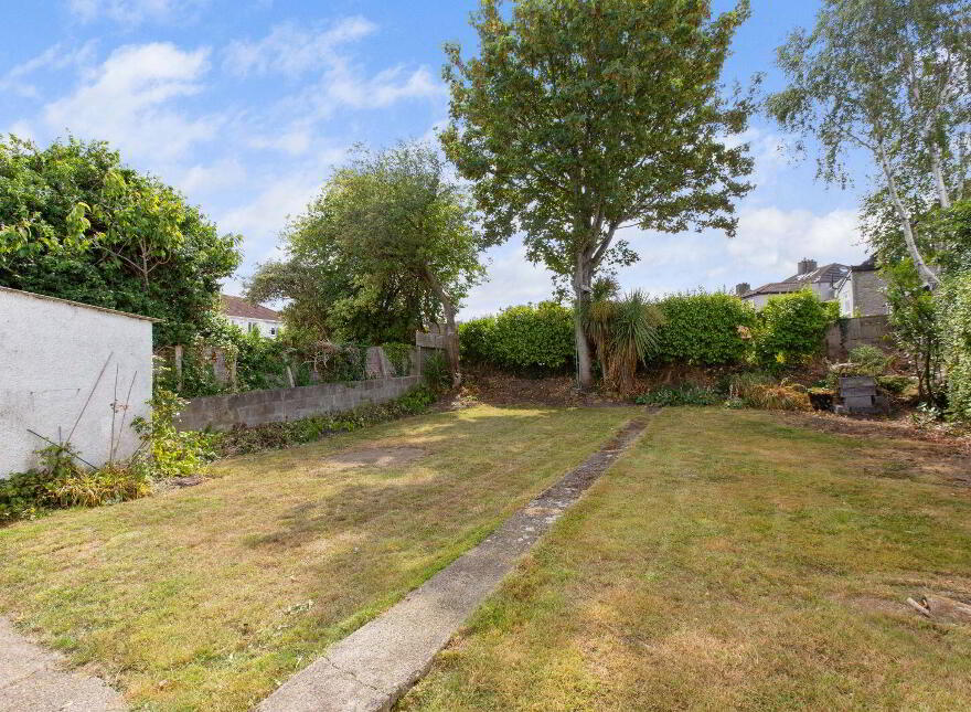 17 Woodbine Park, Blackrock, Blackrock, A94R236