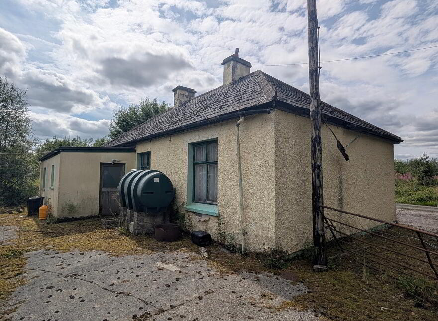 Kiltynaskellan, Ballyconnell, H12DE28