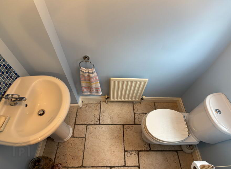 32 The Hollows, Lurgan, BT66 7FF