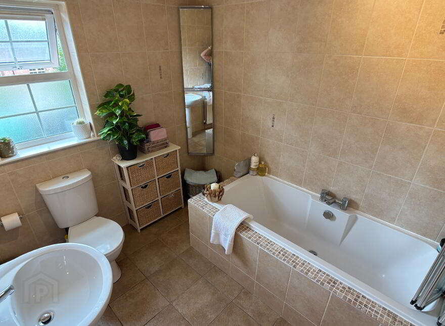 32 The Hollows, Lurgan, BT66 7FF
