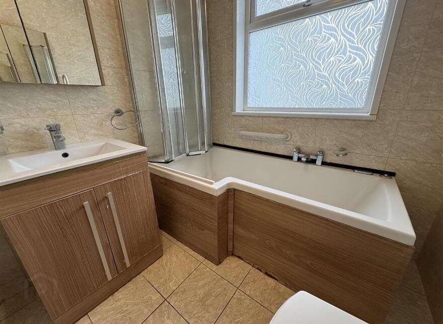 32 Crooked Stone Road, Aldergrove, Crumlin, BT29 4EH