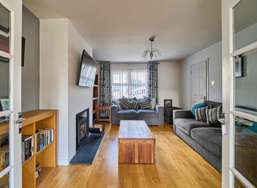 12 Cairndore Walk, Newtownards, BT23 8PE