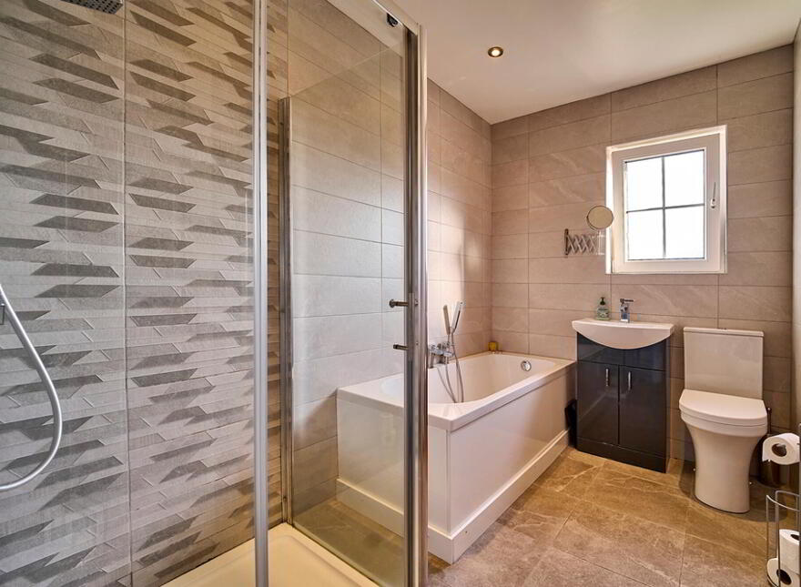 12 Cairndore Walk, Newtownards, BT23 8PE