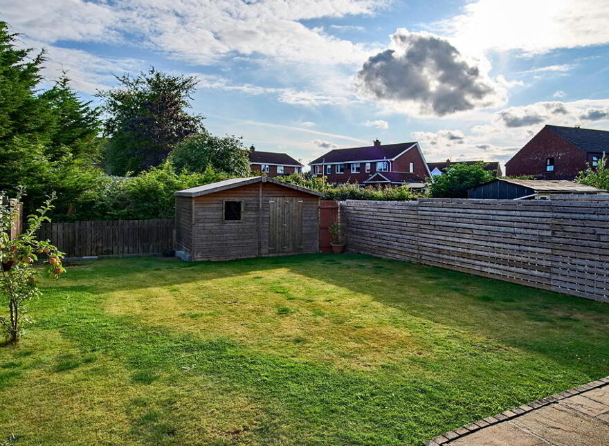 12 Cairndore Walk, Newtownards, BT23 8PE