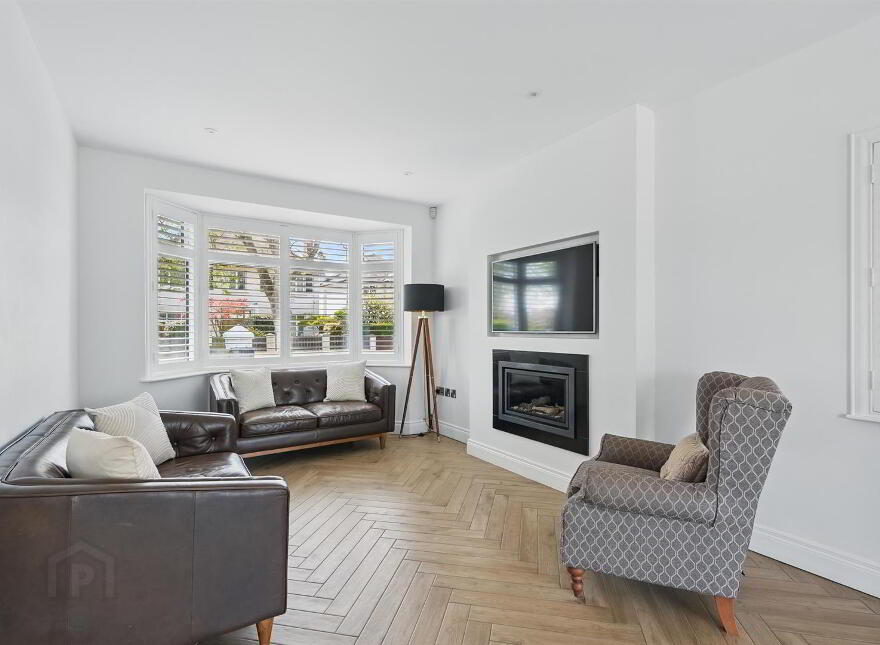 35 Malone Hill Park, Belfast, BT9 6RE