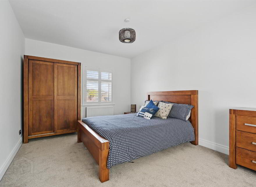 35 Malone Hill Park, Belfast, BT9 6RE