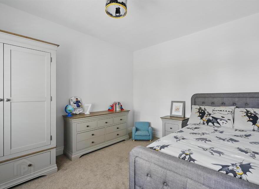 35 Malone Hill Park, Belfast, BT9 6RE