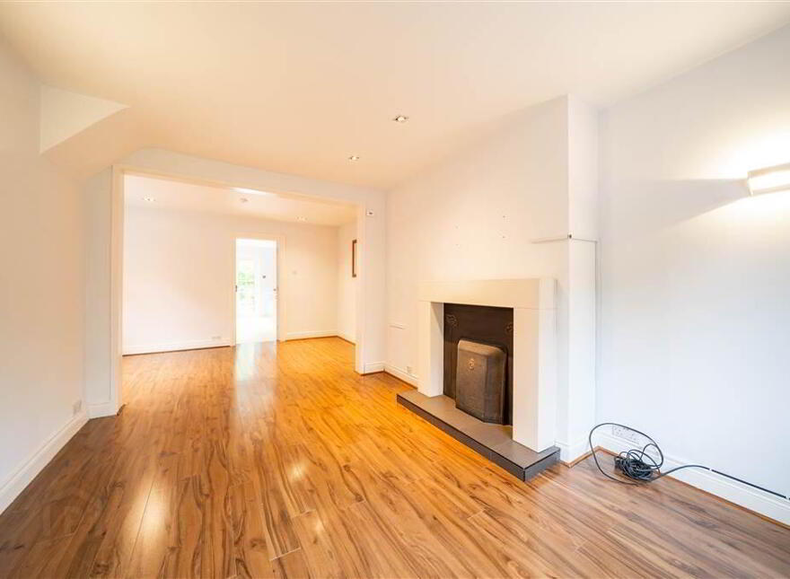 35 Rathgael Road, Bangor, BT19 1RW