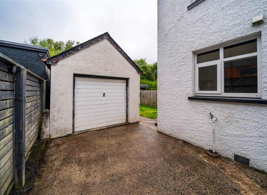35 Rathgael Road, Bangor, BT19 1RW