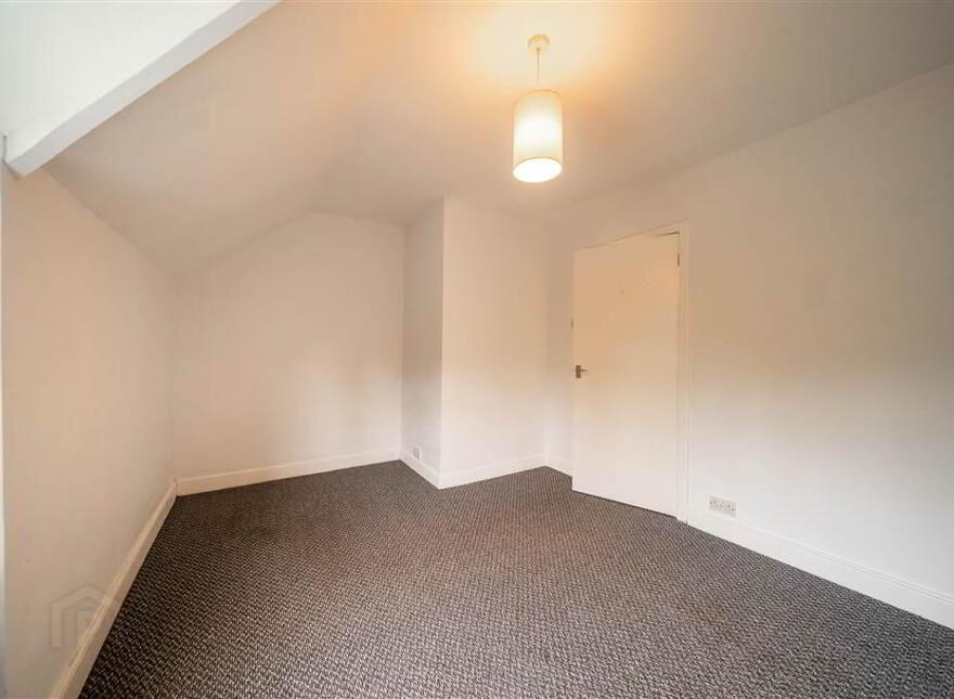 35 Rathgael Road, Bangor, BT19 1RW