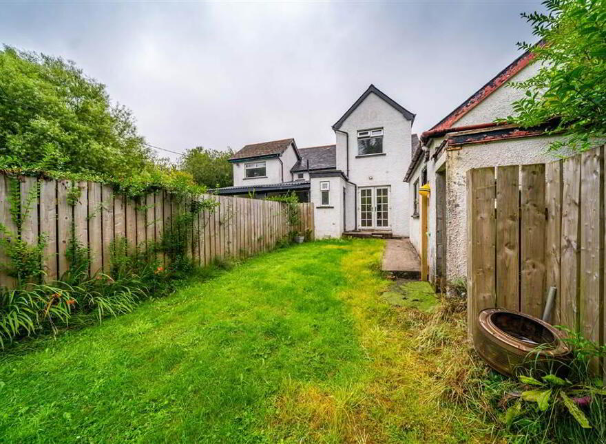 35 Rathgael Road, Bangor, BT19 1RW