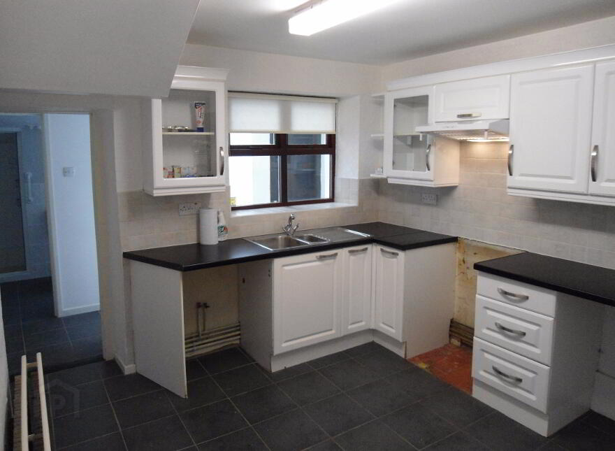 64 High Street, Ballymena, BT43 6DT