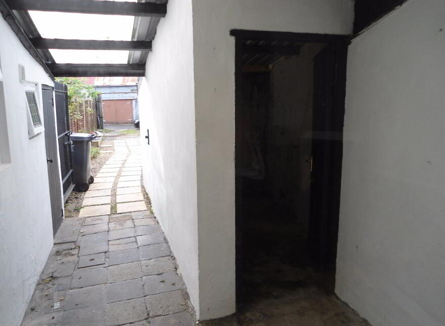64 High Street, Ballymena, BT43 6DT