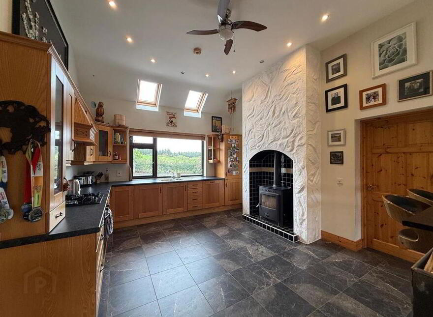 Cross, Ballaghaderreen, F45NV66