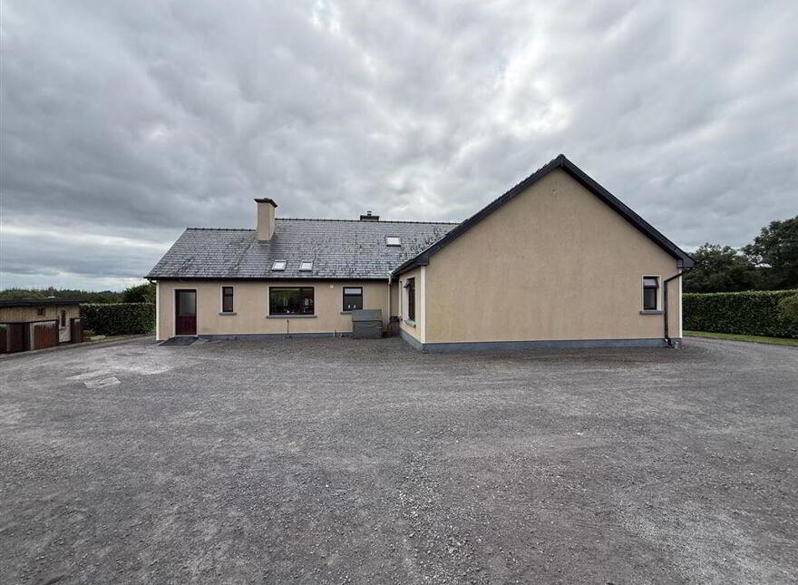 Cross, Ballaghaderreen, F45NV66