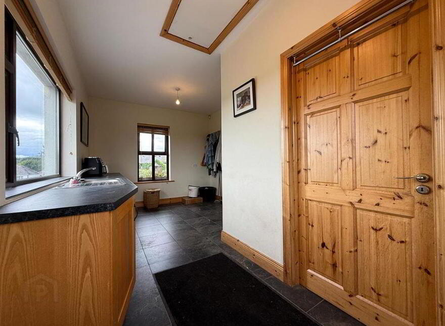 Cross, Ballaghaderreen, F45NV66