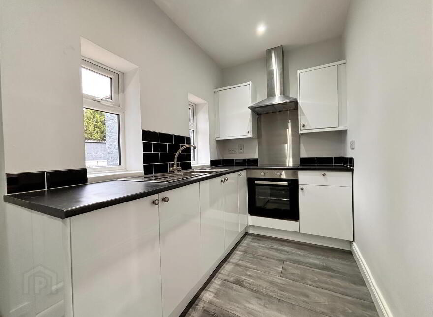 19 Glenside Parade, Belfast, BT14 8AH