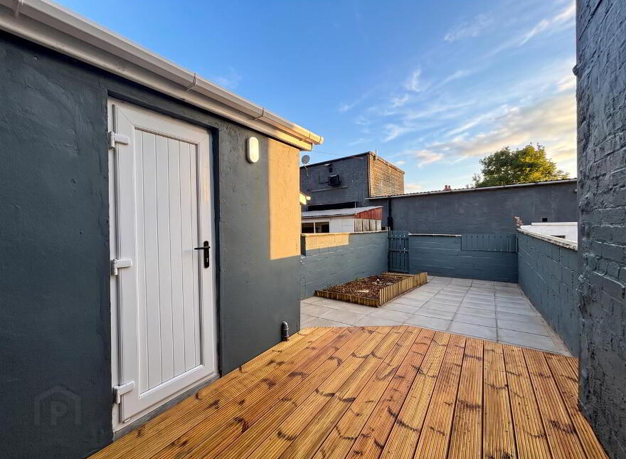19 Glenside Parade, Belfast, BT14 8AH